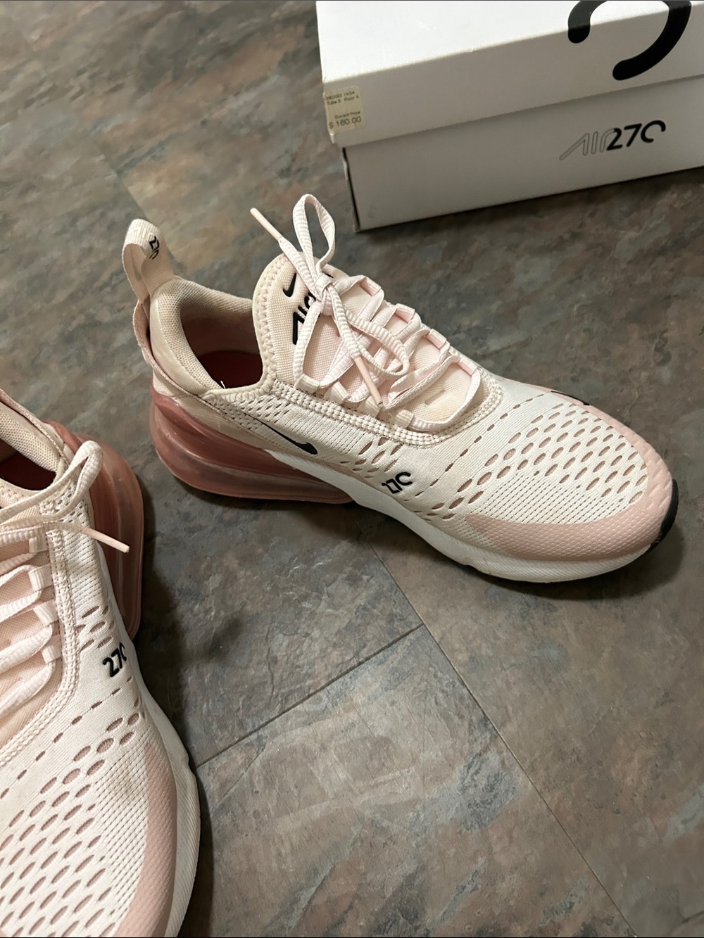 Women’s Ladies Nike Air270 Light Pink Running Sneakers Size 8 EUC with Box - Picture 11 of 16